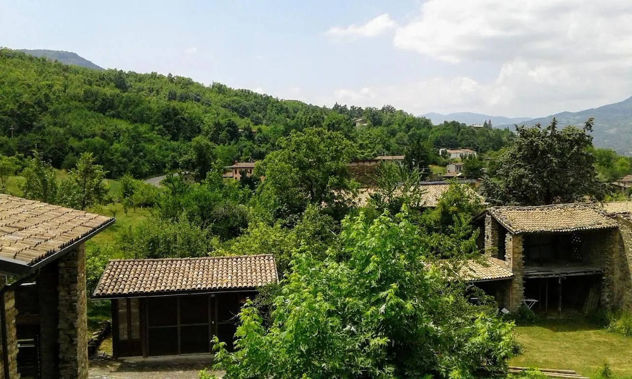 A Fine 2 Bedroom Stone House In Emila Piacenza Holiday home