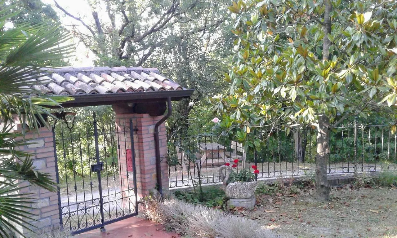 A Fine 2 Bedroom Stone House In Emila Piacenza