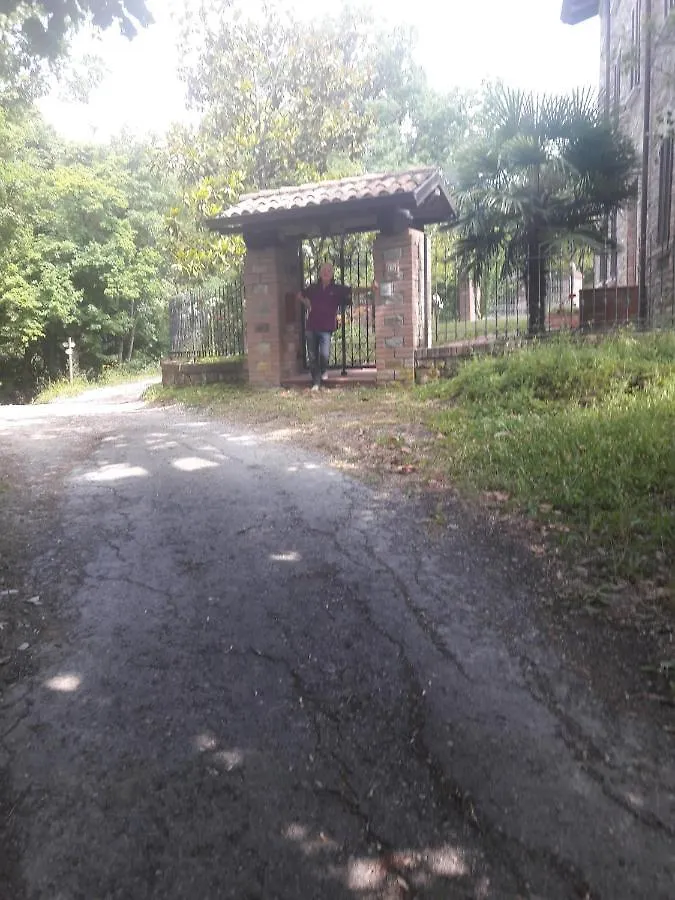 Holiday home A Fine 2 Bedroom Stone House In Emila Piacenza